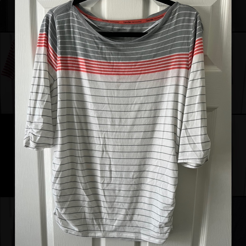 Striped 3/4 sleeve top
